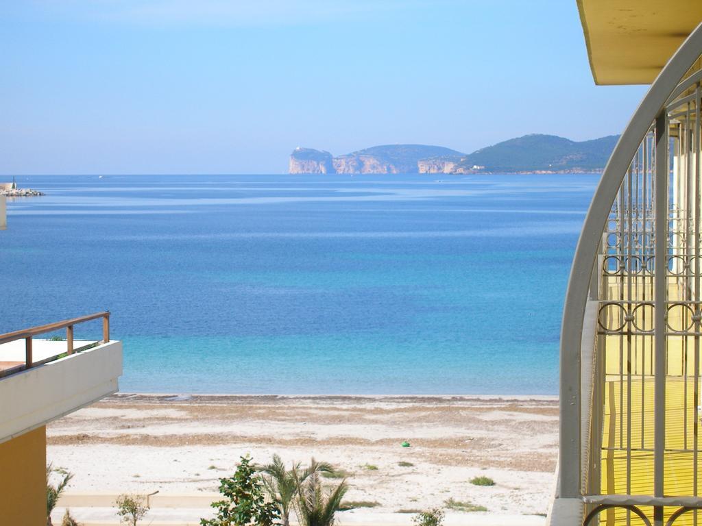 Hotel Il Gabbiano Альгеро Экстерьер фото