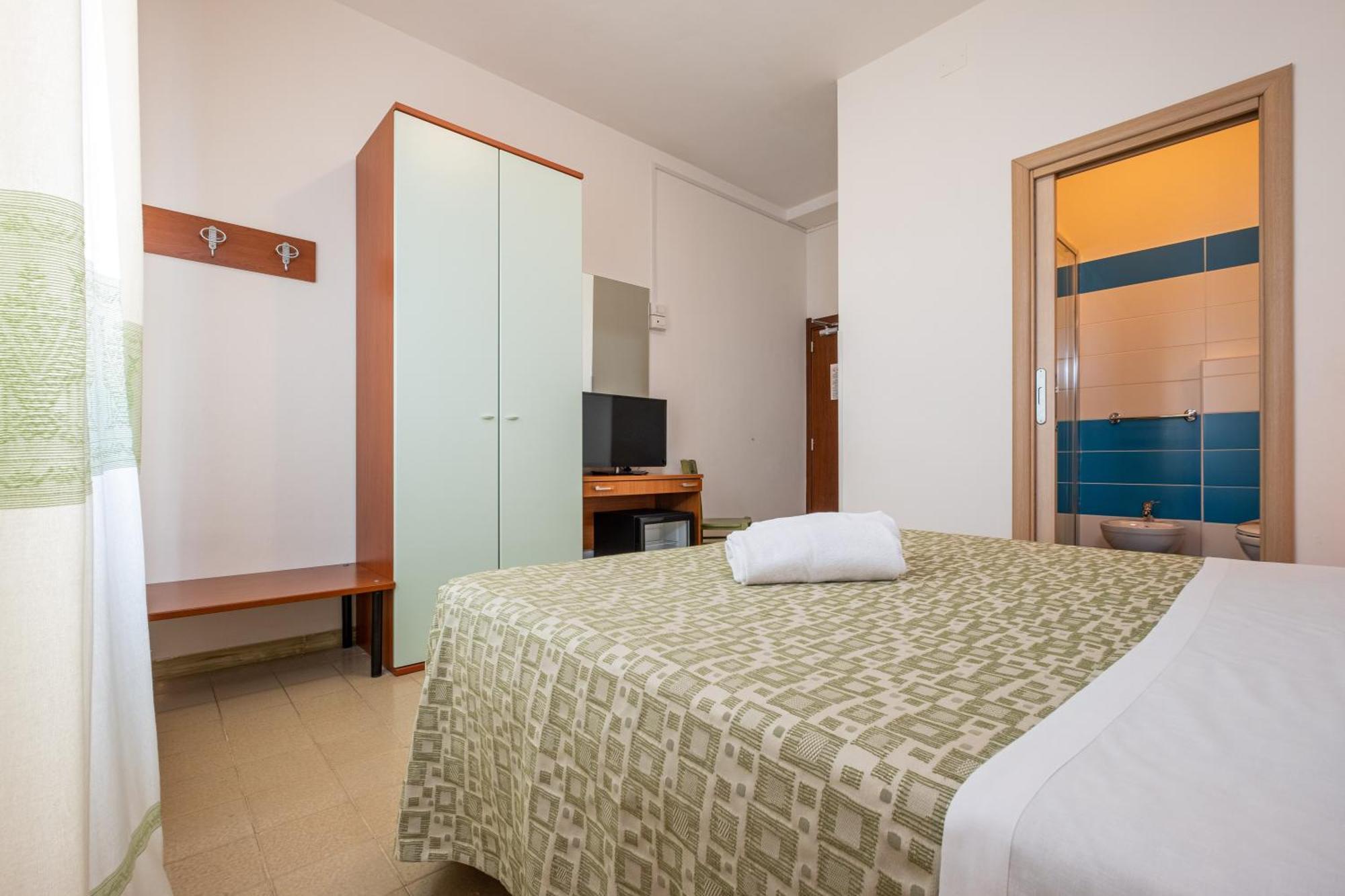 Hotel Il Gabbiano Альгеро Экстерьер фото