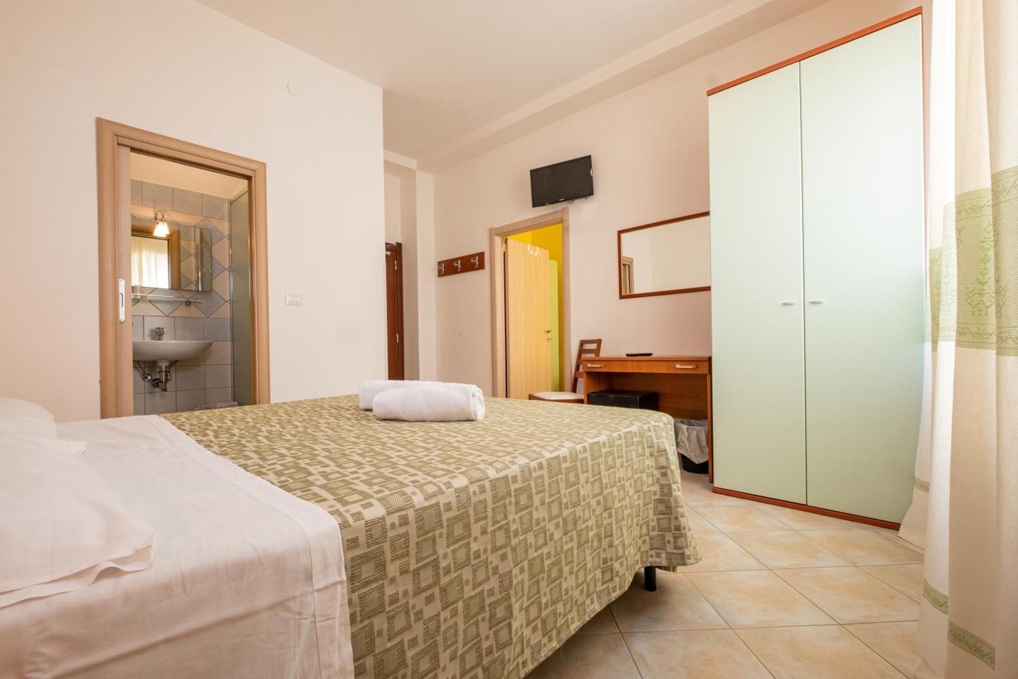 Hotel Il Gabbiano Альгеро Экстерьер фото
