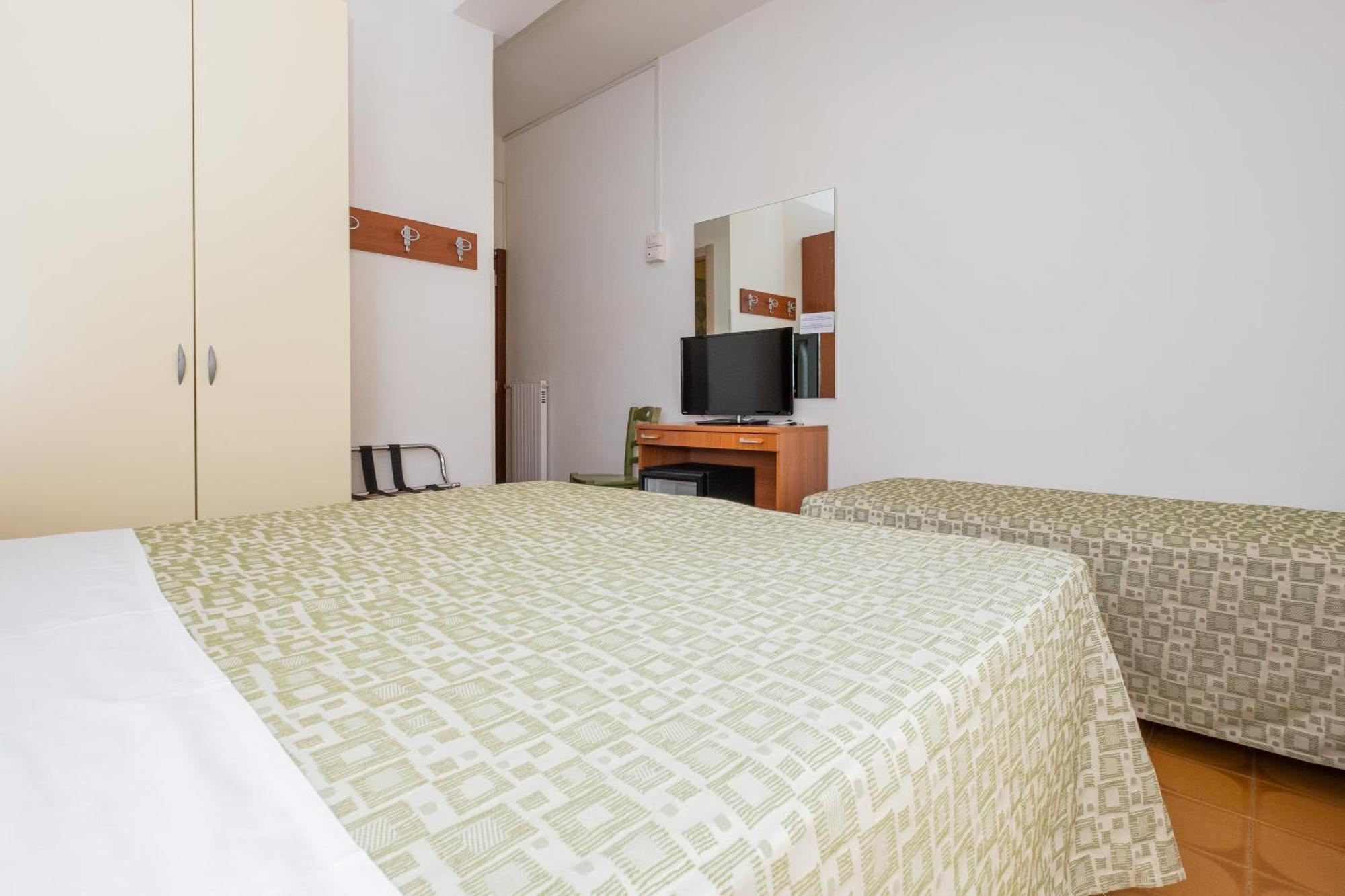 Hotel Il Gabbiano Альгеро Экстерьер фото