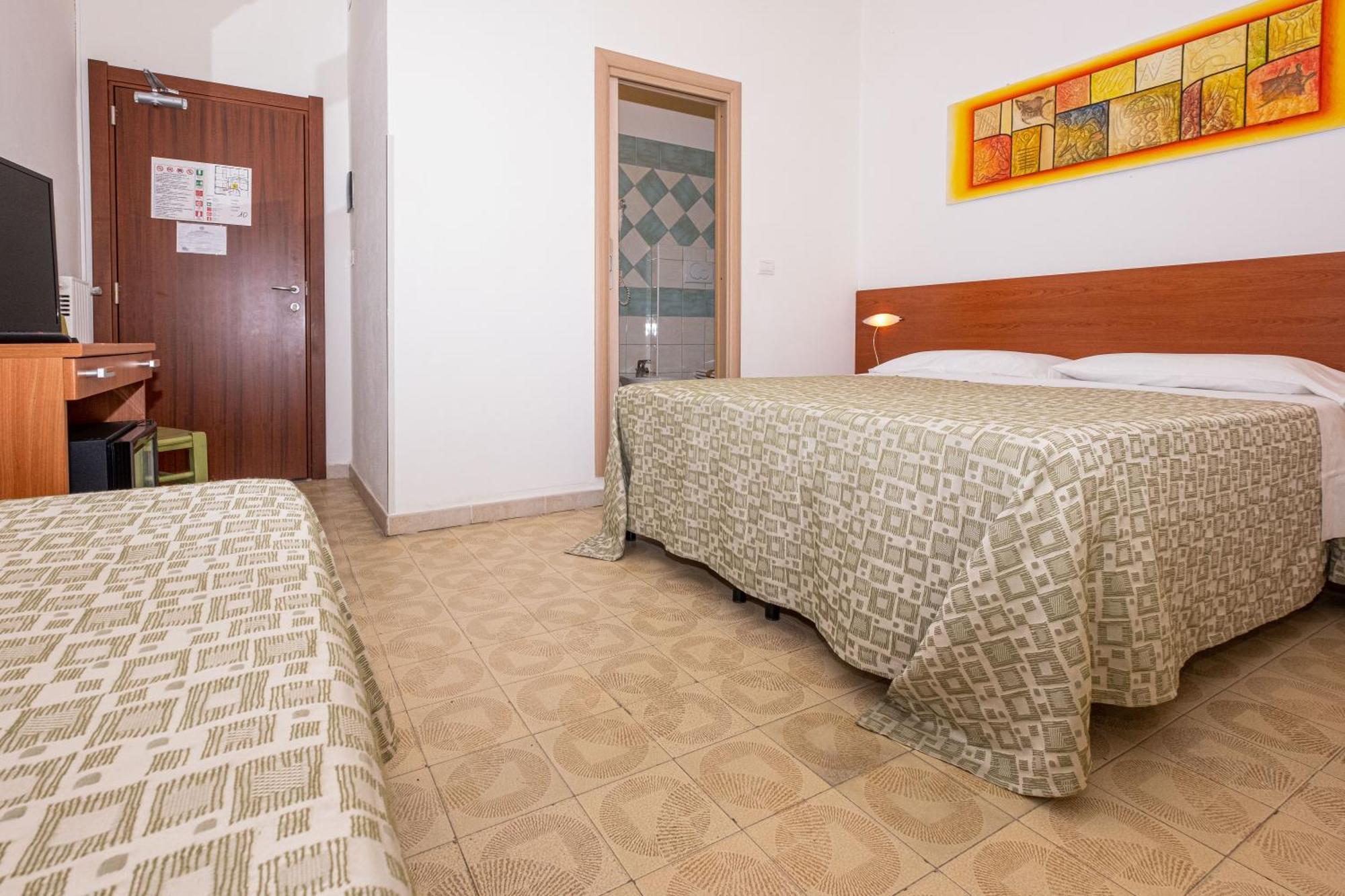 Hotel Il Gabbiano Альгеро Экстерьер фото